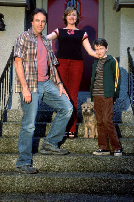 Matthew Broderick, Kevin Nealon, Liam Aiken and Molly Shannon in Good Boy! (2003)