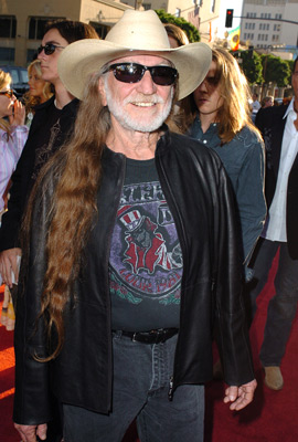 Willie Nelson at event of The Dukes of Hazzard (2005)
