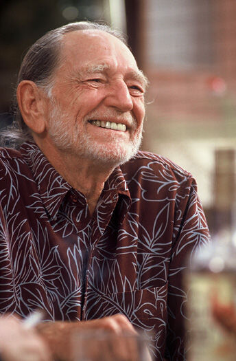 Still of Willie Nelson in The Big Bounce (2004)