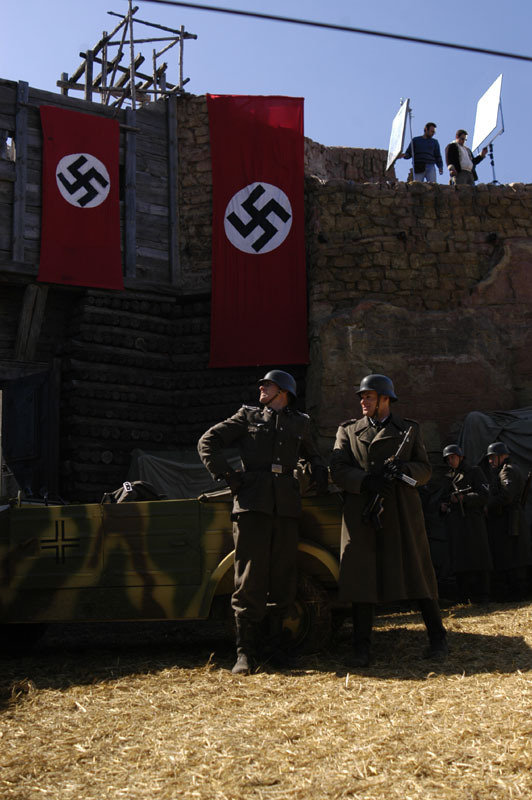 Captain Malloy (Nemec) and Private Lewis (Pomichter) inside the Nazi Citadel