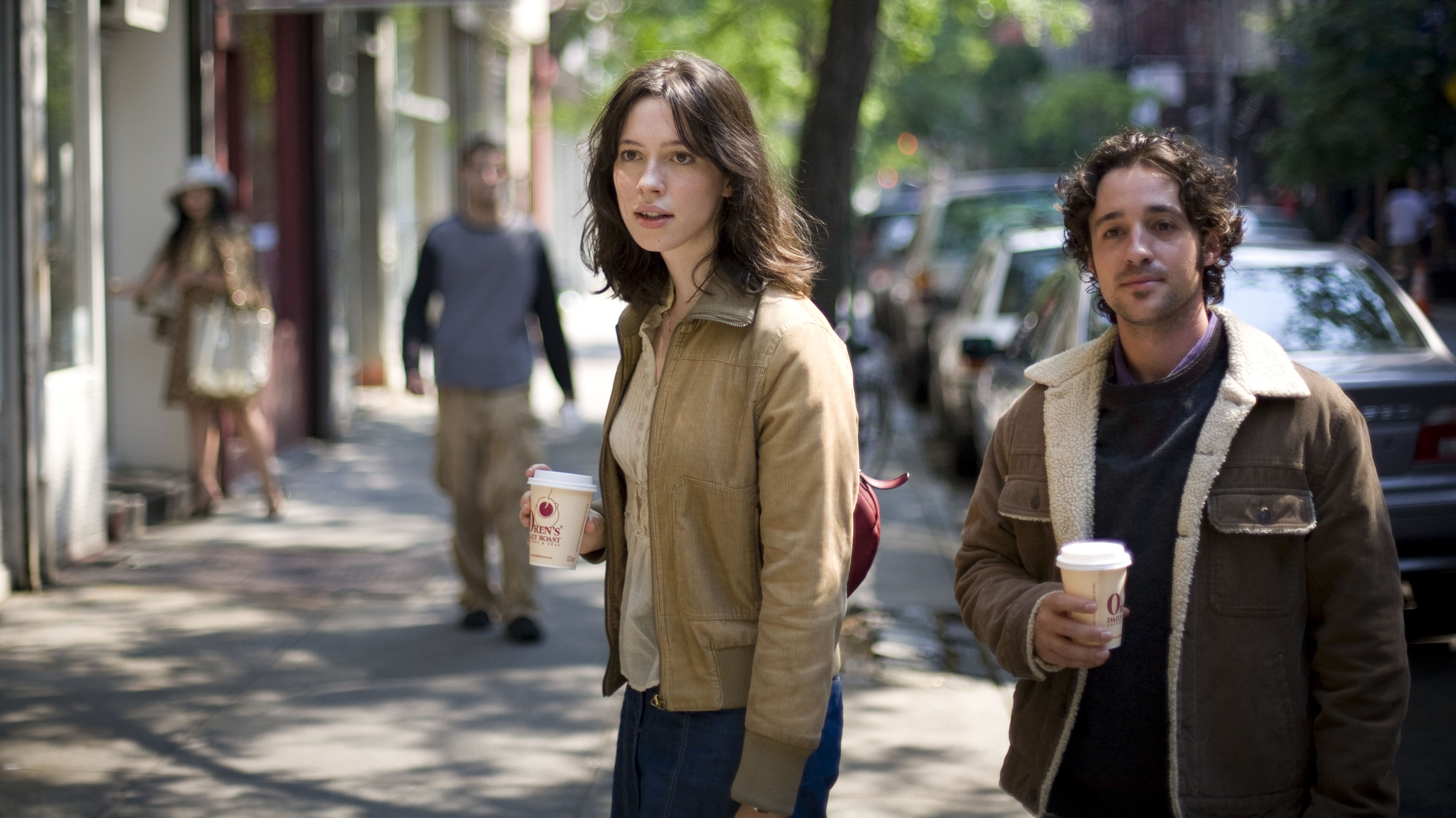 Still of Thomas Ian Nicholas and Rebecca Hall in Please Give (2010)