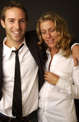 Frances McDormand and Alessandro Nivola at event of Laurel Canyon (2002)