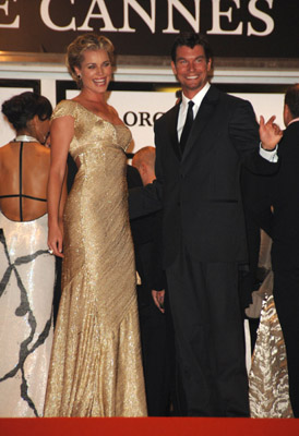 Jerry O'Connell and Rebecca Romijn at event of Iksmenai. Zutbutinis musis (2006)