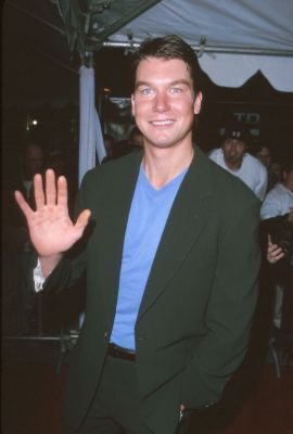 Jerry O'Connell at event of Mission to Mars (2000)