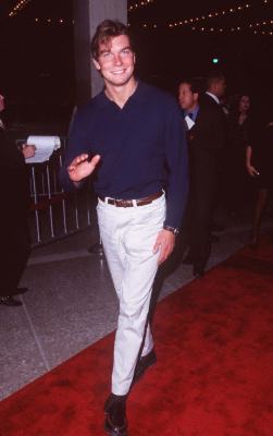 Jerry O'Connell at event of Great Expectations (1998)