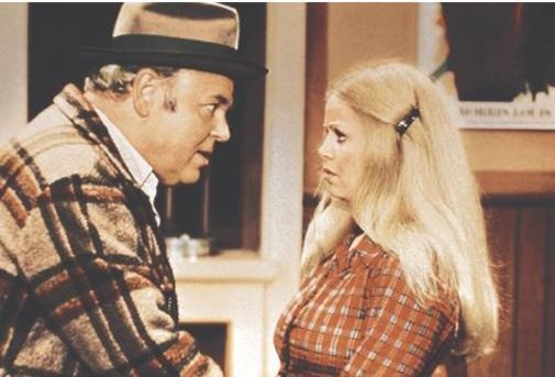 Still of Sally Struthers and Carroll O'Connor in All in the Family (1971)