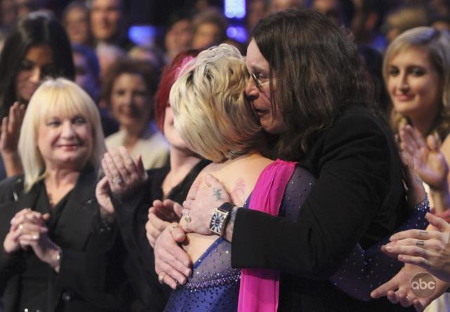 Still of Ozzy Osbourne and Kelly Osbourne in Dancing with the Stars (2005)