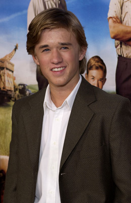Haley Joel Osment at event of Secondhand Lions (2003)