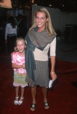 Catherine Oxenberg at event of Bowfinger (1999)