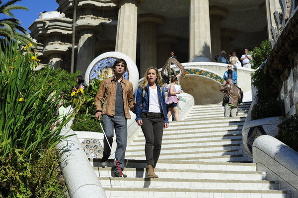 Still of Piper Perabo and Christopher Gorham in Covert Affairs (2010)