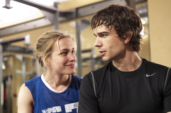 Still of Piper Perabo and Christopher Gorham in Covert Affairs (2010)