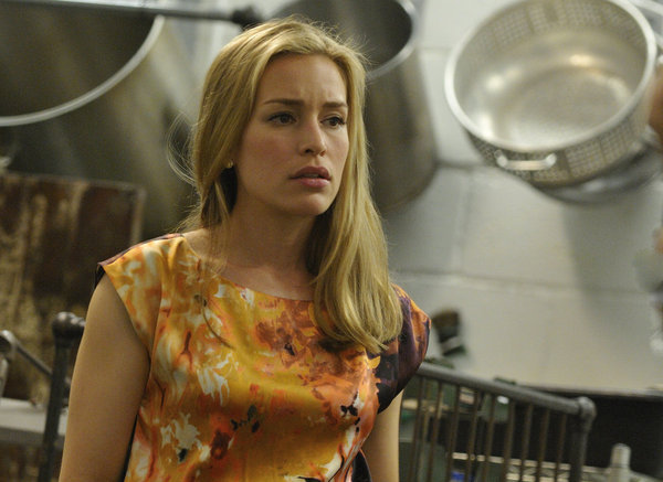 Still of Piper Perabo in Covert Affairs (2010)