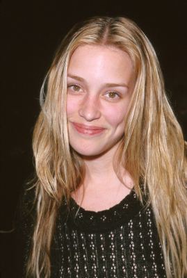 Piper Perabo at event of High Fidelity (2000)