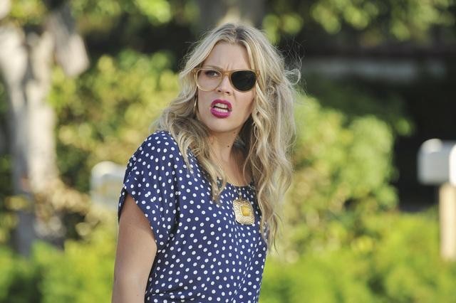 Still of Busy Philipps in Cougar Town (2009)