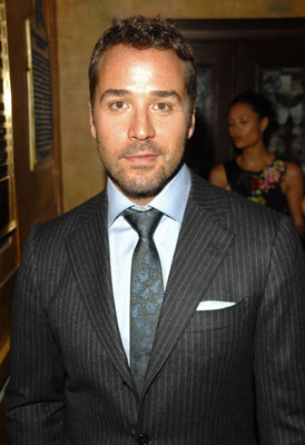 Jeremy Piven at event of RocknRolla (2008)
