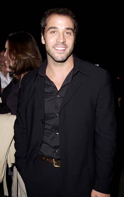 Jeremy Piven at event of Serendipity (2001)