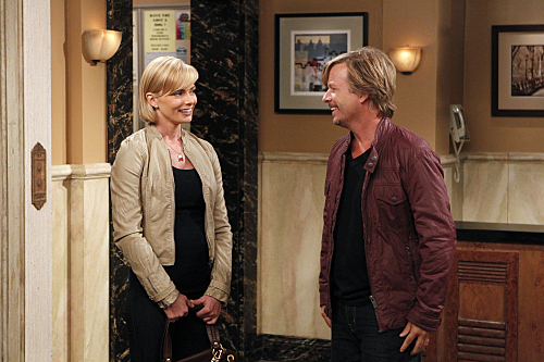 Still of Jaime Pressly and David Spade in Rules of Engagement (2007)
