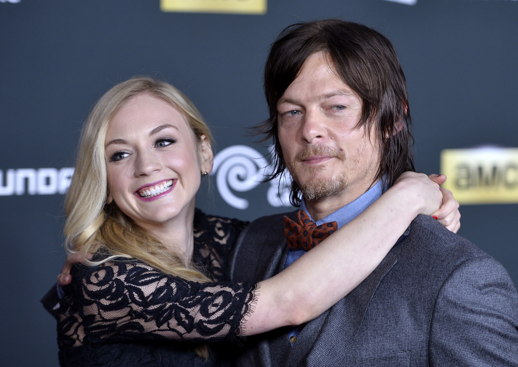 Norman Reedus and Emily Kinney at event of Vaiksciojantys negyveliai (2010)