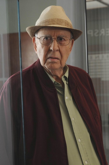 Still of Carl Reiner in Hausas (2004)