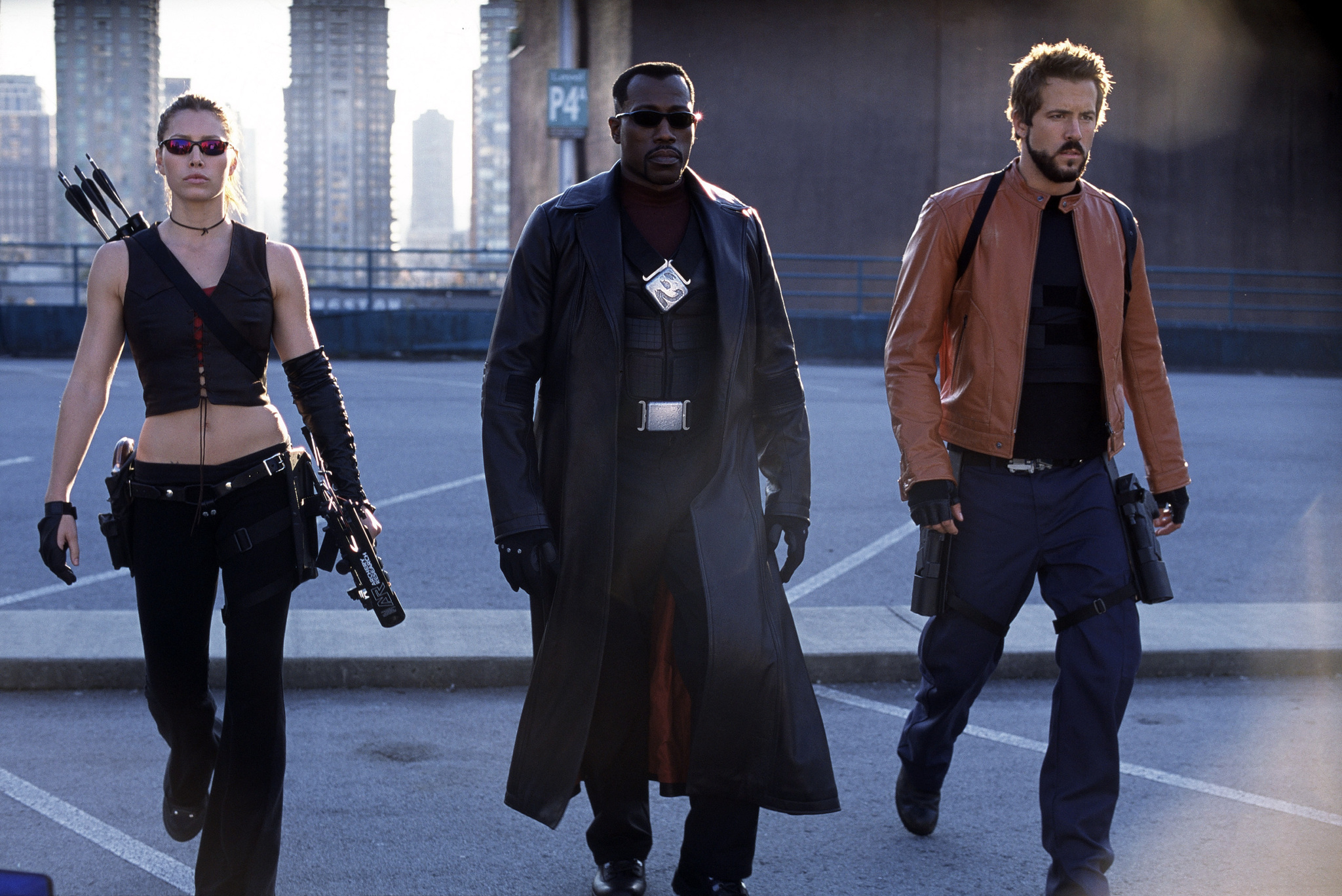 Still of Wesley Snipes, Jessica Biel and Ryan Reynolds in Blade: Trinity (2004)