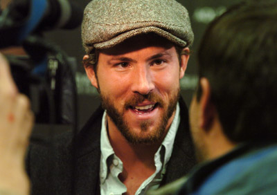 Ryan Reynolds at event of The Nines (2007)