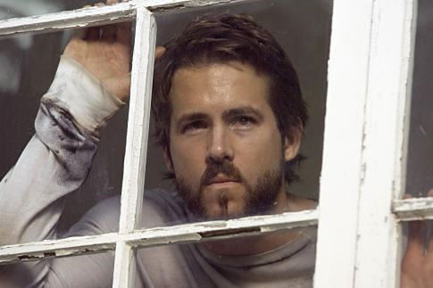 Still of Ryan Reynolds in Amitvilio kosmaras (2005)