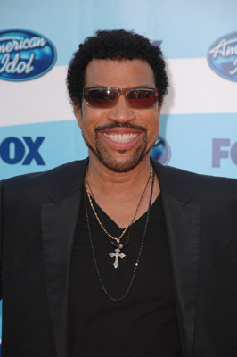 Lionel Richie at event of American Idol: The Search for a Superstar (2002)