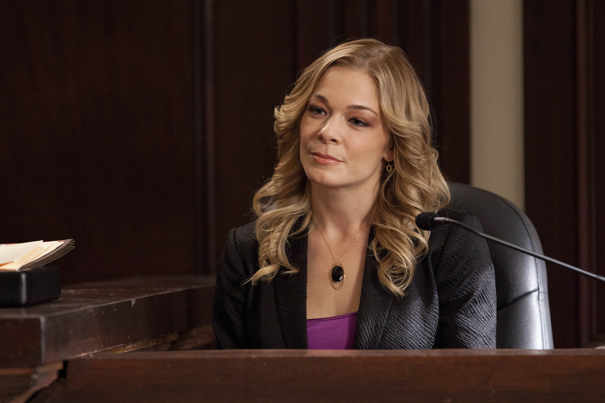 Still of LeAnn Rimes in Drop Dead Diva (2009)