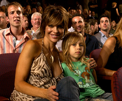 Lisa Rinna at event of American Idol: The Search for a Superstar (2002)