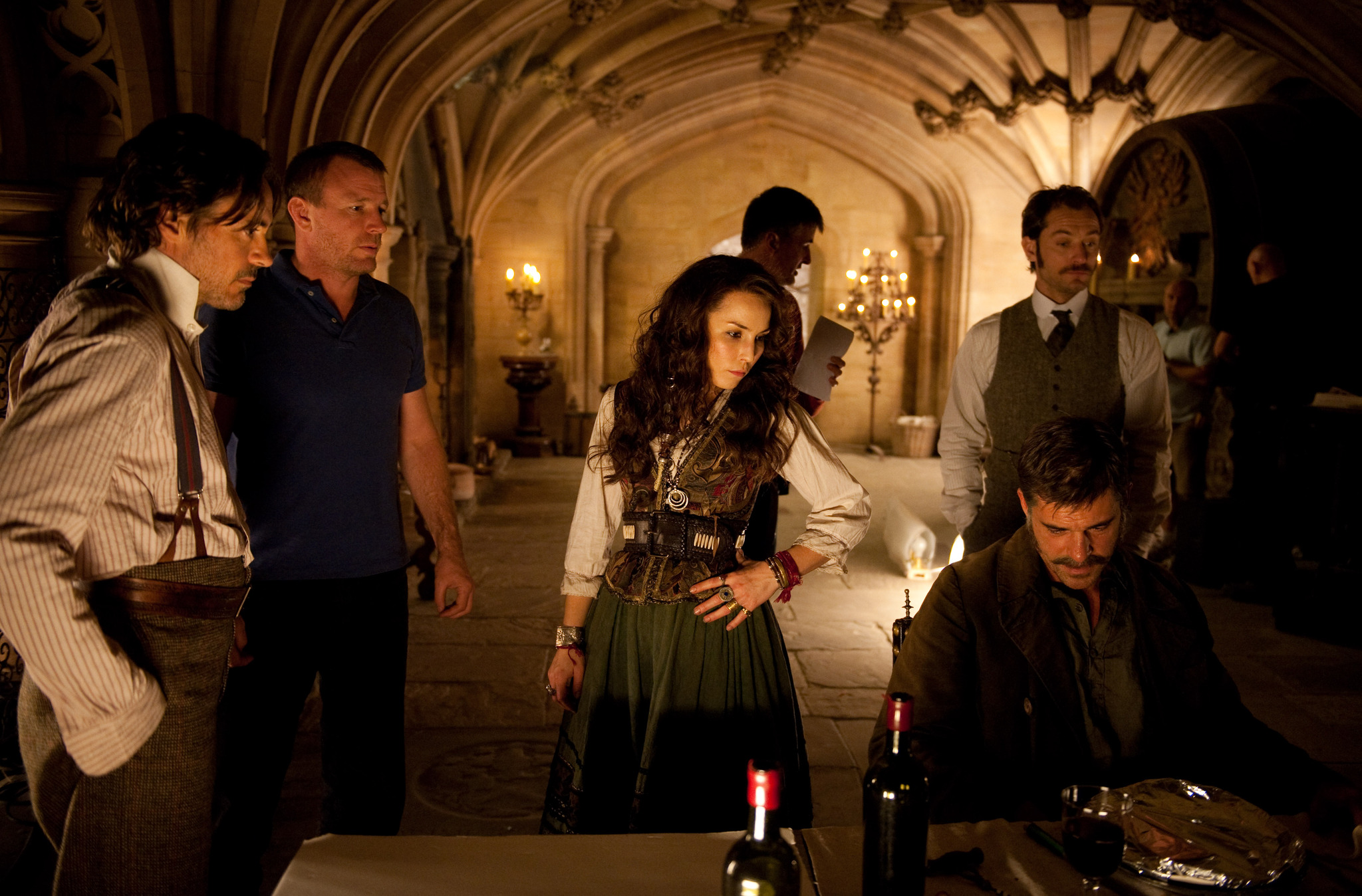 Still of Jude Law, Robert Downey Jr., Guy Ritchie and Noomi Rapace in Serlokas Holmsas: Seseliu zaidimas (2011)