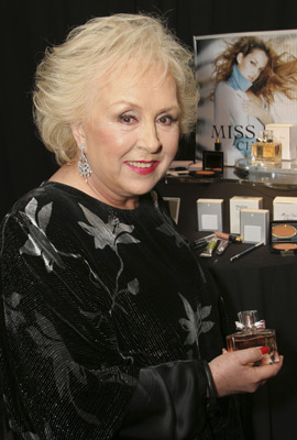 Doris Roberts