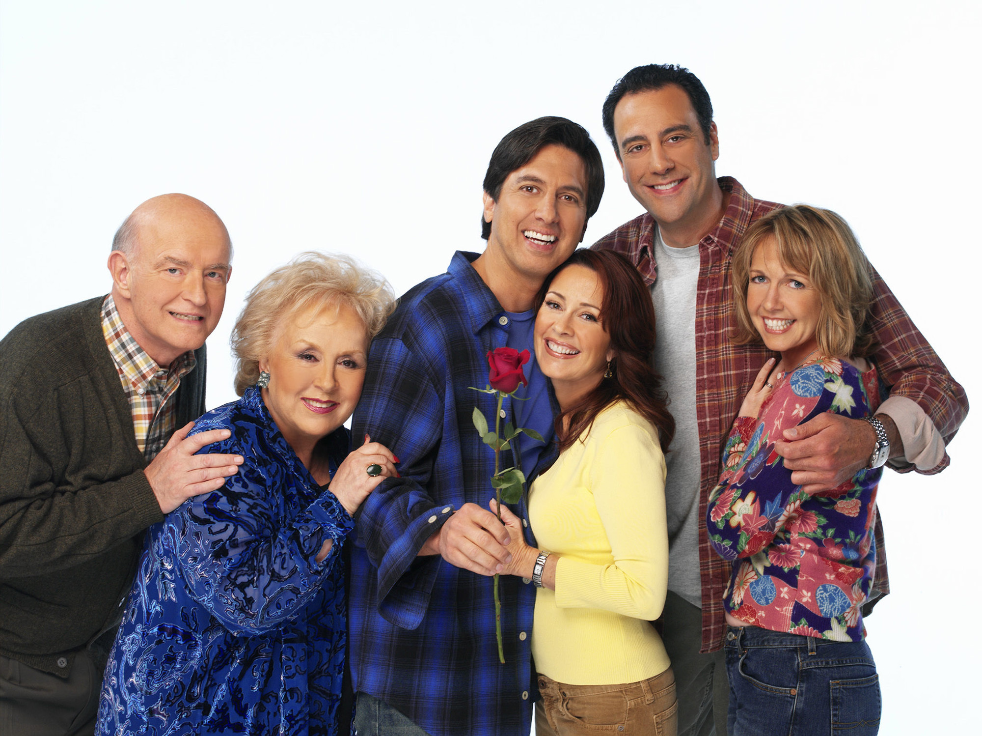 Still of Peter Boyle, Brad Garrett, Patricia Heaton, Doris Roberts, Ray Romano and Monica Horan in Everybody Loves Raymond (1996)