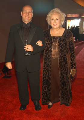 Doris Roberts