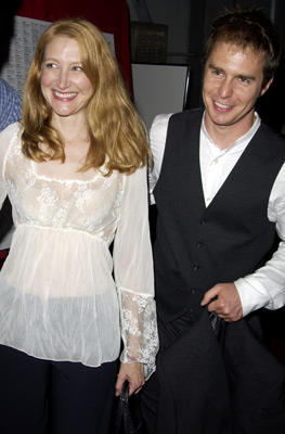 Sam Rockwell and Patricia Clarkson at event of Welcome to Collinwood (2002)