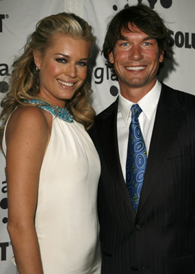 Jerry O'Connell and Rebecca Romijn