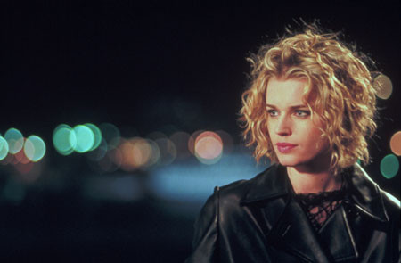 Still of Rebecca Romijn in Femme Fatale (2002)