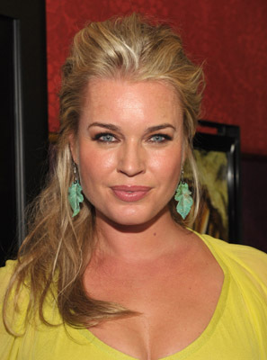 Rebecca Romijn at event of Piranha 3D (2010)