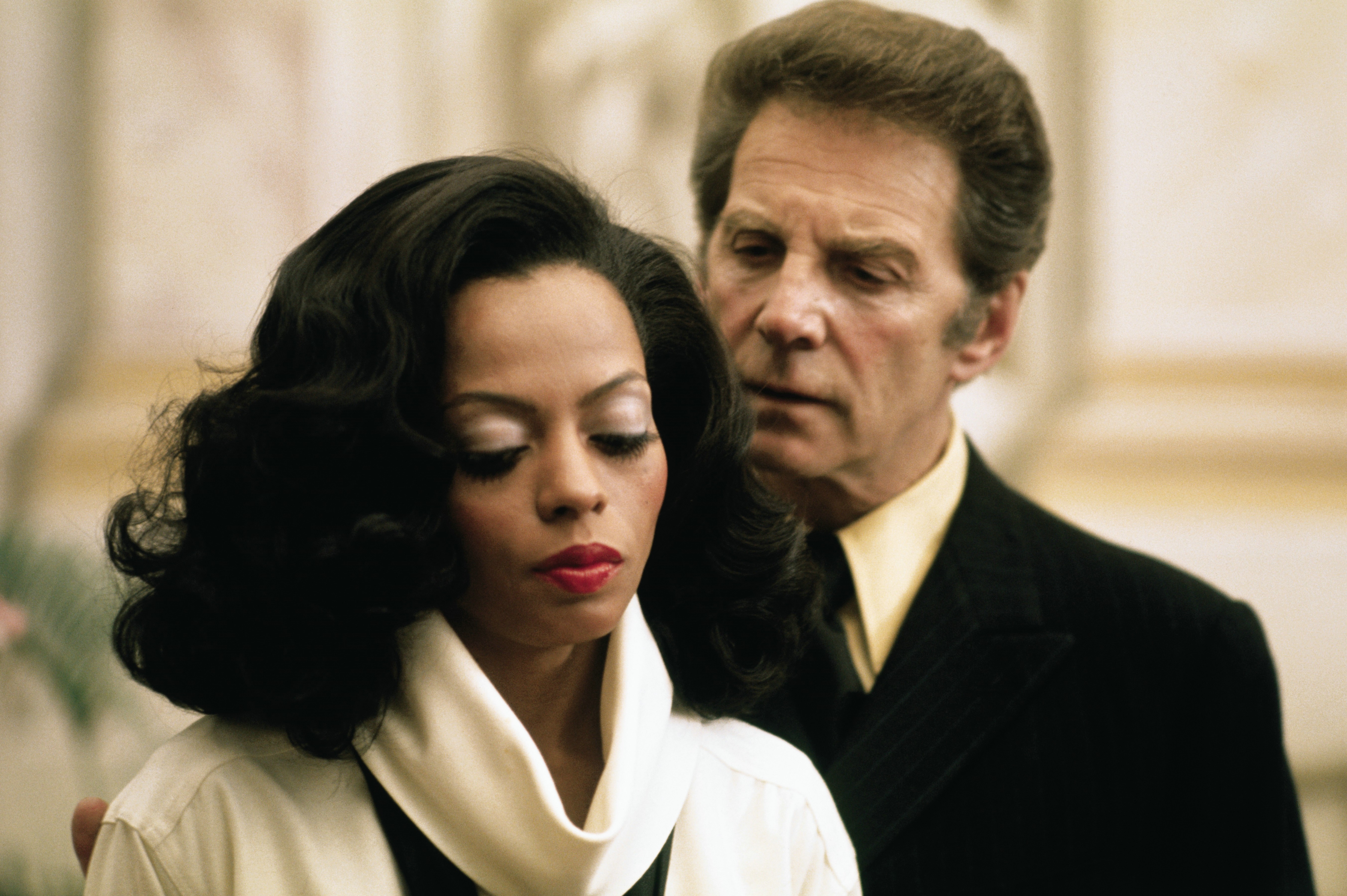 Still of Jean-Pierre Aumont and Diana Ross in Mahogany (1975)