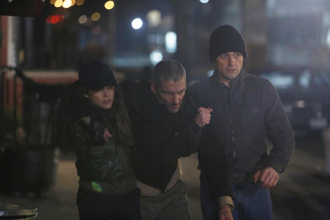 Still of Keri Russell, Matthew Rhys and Mark Simon in The Americans (2013)
