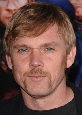 Ricky Schroder at event of Leatherheads (2008)