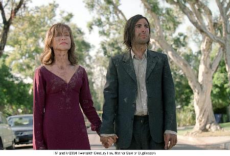 Still of Isabelle Huppert and Jason Schwartzman in I Heart Huckabees (2004)