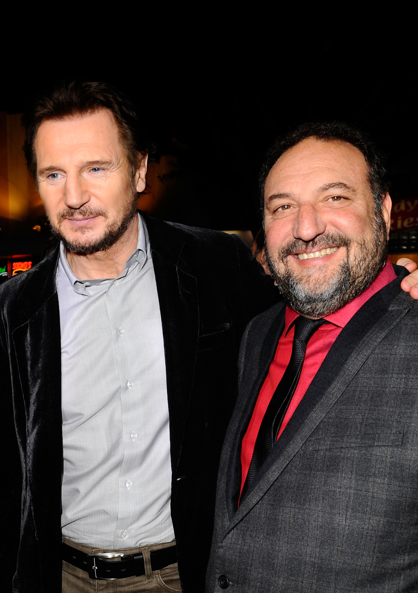 Liam Neeson and Joel Silver at event of Nezinomas (2011)