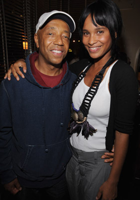 Russell Simmons and Joy Bryant at event of Gelezinis zmogus (2008)