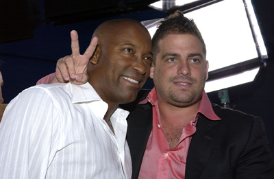 John Singleton and Brett Ratner at event of Greiti ir Isiute 2 (2003)