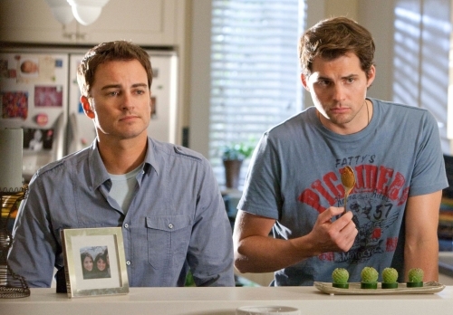 Still of Kerr Smith and Kristoffer Polaha in Life Unexpected (2010)