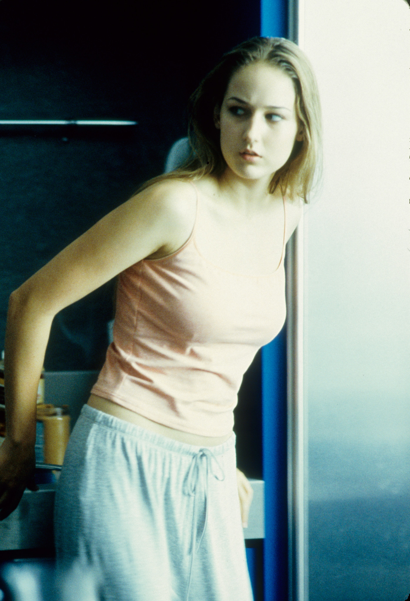 Still of Leelee Sobieski in The Glass House (2001)