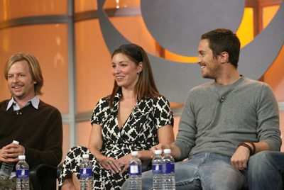 Oliver Hudson, David Spade and Bianca Kajlich at event of Rules of Engagement (2007)