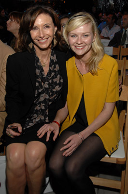 Kirsten Dunst and Mary Steenburgen