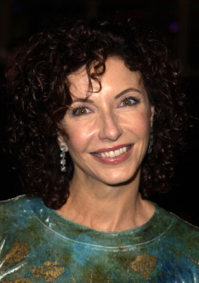 Mary Steenburgen at event of Life as a House (2001)