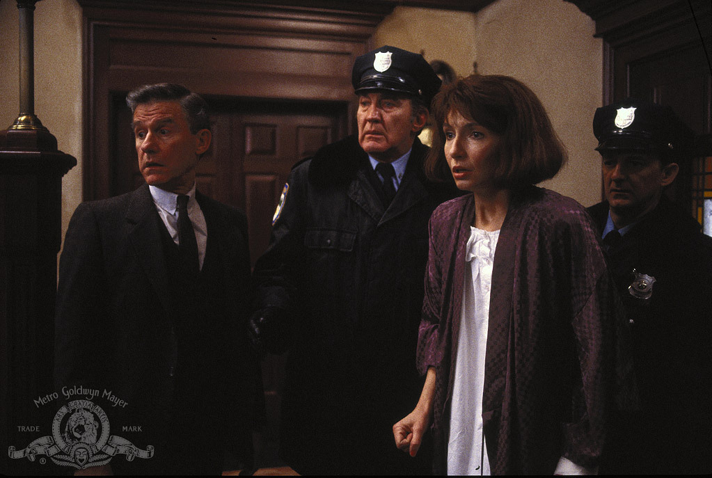 Still of Roddy McDowall and Mary Steenburgen in Dead of Winter (1987)